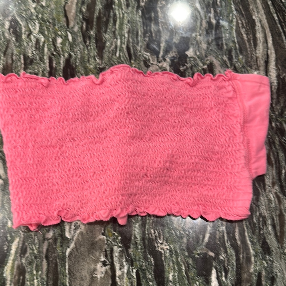 Tilly’s pink tube top